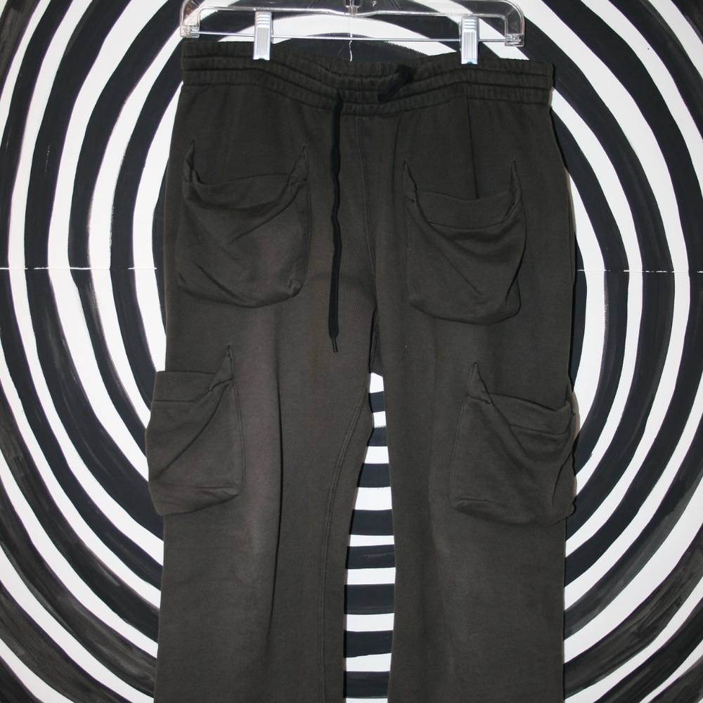 Number (N)ine cropped cargo sweats